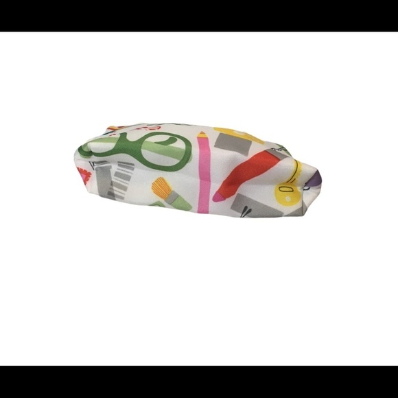 CLINIQUE Cosmetic makeup/ travel bag multi color zippered logo bag - Picture 2 of 7